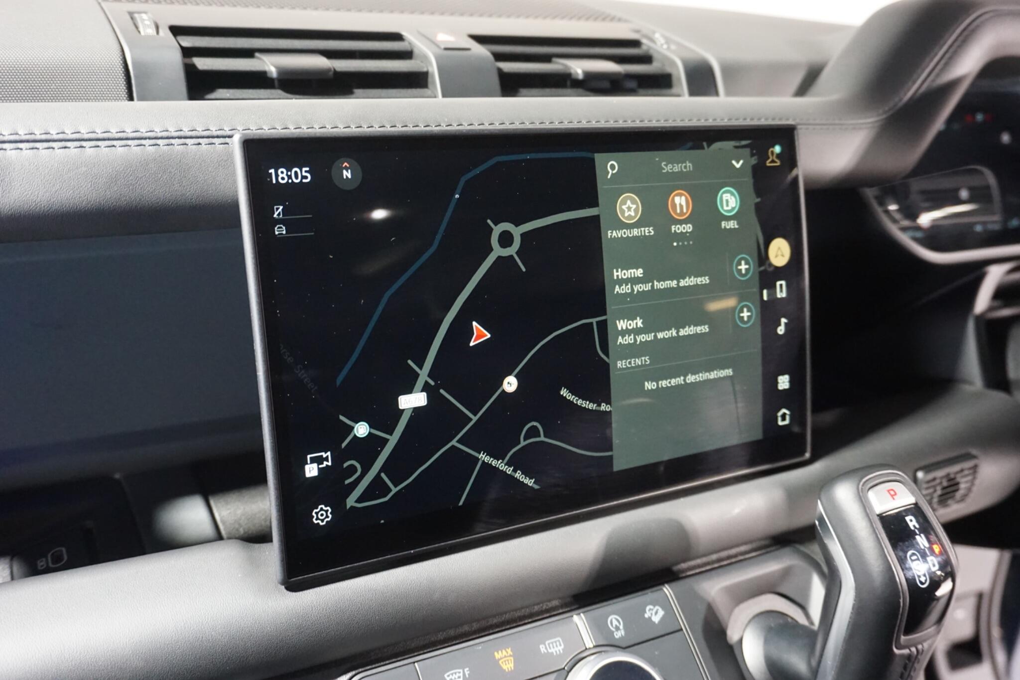 Land Rover Defender 90 3.0 D250 MHEV X-Dynamic HSE SUV 3dr Diesel Auto 4WD Euro 6 (s/s) (250 ps)